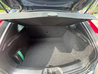 Volvo V40 Volvo V40 Cross Country 1.5 T3 Momentum - afbeelding nr 10