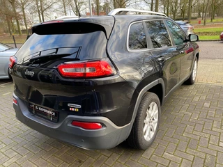 Jeep Cherokee Jeep Cherokee 2.4 LATITUDE NAVI AIRCO Camera - afbeelding nr 6