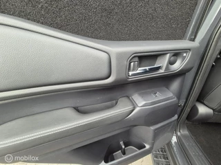 Toyota Land Cruiser Toyota Land Cruiser 2.8 D-4D Blind Van Professional met panorama dak - afbeelding nr 33