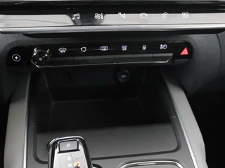 Citroën C5 Aircross Citroen C5 Aircross 1.6 Plug in Hybrid Business Plus |  Adaptive cruise | Carplay | Half leder | Keyless | Camera | Full LED | Dodehoek detectie | Navigatie - afbeelding nr 29