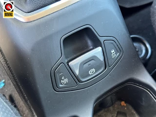 Jeep Renegade Jeep Renegade E-Hybrid S 1.5 130PK DCT | Leer | Camera | 19