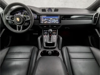 Porsche Cayenne 463Pk Automaat (SPORTCHRONO PAKKET, PANORAMADAK, ALCANTARA STUUR EN HEMEL, APPLE CARPLAY, LUCHTVERING, KUIPSTOELEN, SFEERVERLICHTING, 360 CAMERA, HEAD-UP DISPLAY, NIEUWSTAAT) - afbeelding nr 6