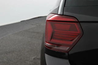 Volkswagen Polo Volkswagen Polo 1.0 TSI Comfortline Business | Adaptive Cruise | Navi | - afbeelding nr 39