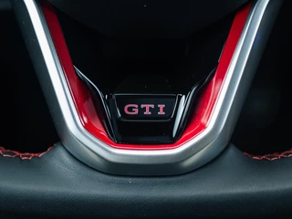 Volkswagen Polo Volkswagen Polo 2.0 TSI GTI Pano Beats Navi Cruise Camera VOL! - afbeelding nr 31