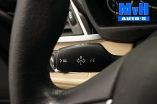 BMW 3 Serie BMW 3-serie 320i Centennial High Executive|LEER|LED|ORG.NL - afbeelding nr 53