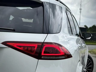 Mercedes-Benz GLE Mercedes GLE-klasse 350 de 4MATIC AMG Panoramadak|Burmester®|Luchtvering|Camera 360°|Keyless|Night pakket - afbeelding nr 16