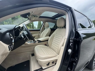 Alfa Romeo Stelvio Alfa Romeo Stelvio 2.0 T Q4 Luxery, 320pk, 20