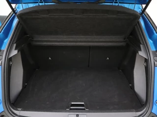 Peugeot 2008 Peugeot 2008 1.2 PureTech GT | Adaptieve Cruise | 360 Camera | Navi | CarPlay - afbeelding nr 25