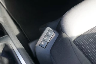 Citroën Grand C4 Picasso Citroen Grand C4 Picasso 1.2 130PK Shine | Sable | Panorama/Massagestoelen/Carplay/Camera/Trekhaak - Chique & Compleet! - afbeelding nr 36