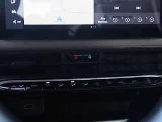 Fiat 500e Fiat 500e 3+1 Icon 42 kWh | LED | Winter | Camera | Navi - afbeelding nr 17