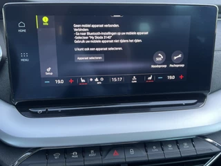 Škoda Octavia Navigatie Trekhaak Comfortstoelen + Verwarming ACC Dab Keyless Camera Led Koplampen Lmv Getint Glas NL Auto BTW - afbeelding nr 19