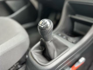 Volkswagen up! Volkswagen Up! 1.0 BMT move up! Airco | Elektrische ramen | DAB radio | LED dagrijverlichting | 15 inch lichtmetalen velgen | NAP - afbeelding nr 33