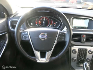 Volvo V40 Volvo V40 Cross Country 2.0 D4 OceanRace Full Options Pano/ACC/Leder/Trekhaak/Winterpakket - afbeelding nr 17