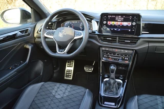 Volkswagen T-Roc Volkswagen T-Roc 1.5 TSI R-Line Edition Black Style panoramadak/trekhaak - afbeelding nr 89