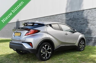 Toyota C-HR Toyota C-HR 1.8 Hybrid Executive JBL/MATRIX/STOELVW/CAMERA/VOL MET OPTIES! - afbeelding nr 29