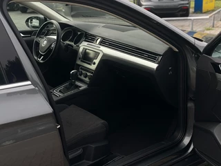 Volkswagen Passat Volkswagen Passat 1.4 TSI 150PK DSG AUTOMAAT TREKHAAK NAVI CAMERA - afbeelding nr 30