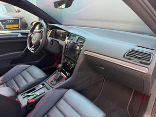 Volkswagen Golf Volkswagen GOLF 2.0 TSI GTI TCR|Pano|Akrapovic|Dynaudio|Leer|dodehoek|Carplay - afbeelding nr 23