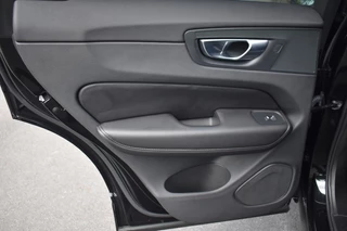 Volvo XC60 Volvo XC60 T8 455Pk AWD Ultra Dark | Luchtvering | Trekhaak | 21'' | 360 ca - afbeelding nr 16
