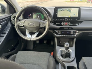 Hyundai i30 Hyundai i30 Wagon 1.0 T-GDi MHEV Comfort Smart Station|Camera|Navi|Clima - afbeelding nr 2