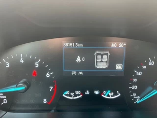 Ford Focus Ford Focus 1.0 EcoBoost Hybrid Trend Edition NAVI CARPLAY/CAMERA - afbeelding nr 28