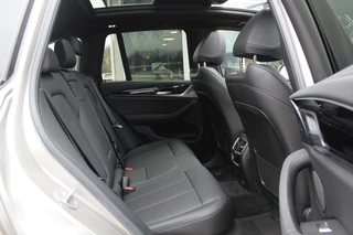 BMW iX3 BMW iX3 Exe. M Sport 80 kWh / SoH 99% / Trekhaak / Panoramadak / Camera / Leder / 20'' / DAB / Sfeerverlichting / Stoelverwarming / Cruise Control - afbeelding nr 13