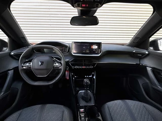 Peugeot 2008 Peugeot 2008 1.2 PureTech 100 Allure|Camera|Carplay|Navigatie|Cruise|LED|DAB| - afbeelding nr 13