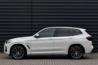 BMW X3 BMW X3 xDrive30e M Sport | Panoramadak | 21'' Velgen | Camera | CarPlay | Head-Up | Stoelverwarming | Sfeerverlichting | - afbeelding nr 3