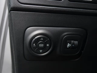 Citroën C3 Aircross Citroën C3 Aircross 1.2 PureTech 110 Max | Head-up | Navigatie | Cruise-control - afbeelding nr 17