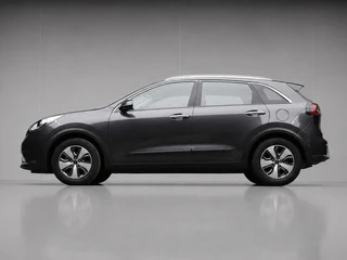 Kia Niro 1.6 GDi Hybrid DynamicLine Sport (APPLE CARPLAY,NAVI,CLIMATE,CRUISE,LANE ASSIST,SPORTSTOELEN,LM VELGEN,NETTE STAAT)