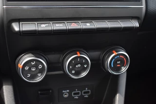 Renault Clio Renault Clio 1.0 TCE ZEN / CARPLAY / NVAI / CRUISE CONTROL - afbeelding nr 23