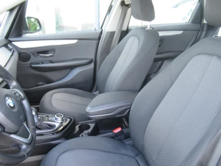 BMW 2 Serie BMW 2 Serie Active Tourer 225xe iPerformance Cent. Executive, Full LED / Navigatie / Climate control / Stoelverwarming / Parkeersensoren - afbeelding nr 6