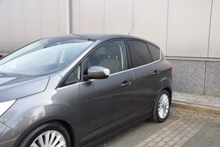 Ford C-MAX Ford C-Max 1.0 Titanium | Parkeersensoren voor en achter | Verwarmde voorruit | Trekhaak | - afbeelding nr 33