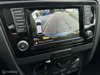 Škoda Rapid Skoda Rapid 1.4 TDI DSG Greentech Style Pano - afbeelding nr 10