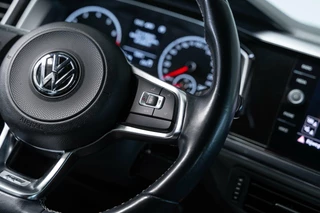 Volkswagen Polo Volkswagen Polo 1.0 TSI Highline 2x R-line - afbeelding nr 13
