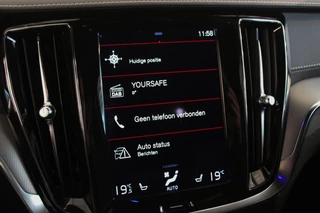 Volvo V60 Volvo V60 2.0 T6 Recharge AWD R-Design HEICO | PANO | B&W - afbeelding nr 49