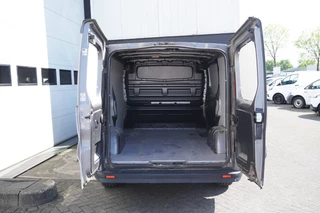 Opel Vivaro - Airco - Navi - Cruise - Stoelverwarming - €9.950,- Excl. - afbeelding nr 8