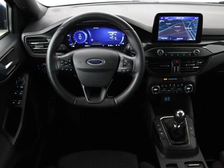 Ford Focus Ford Focus 1.0 EcoBoost ST Line X | Panoramadak |  Stoel & stuurverwarming | Adaptive cruise | Camera | Carplay | Full LED | Trekhaak | Climate control | Navigatie - afbeelding nr 3