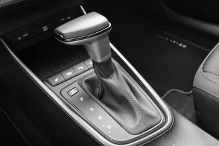 Hyundai Bayon Hyundai Bayon 1.0 T-GDI Premium Automaat Navi/Led/Cam/Pdc/Wint/Carplay/16