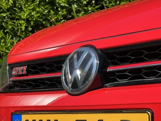Volkswagen Polo Volkswagen Polo 2.0 TSI GTI, NIEUW MODEL, NAVI, AIRCO, CARPLAY, STOELVERWARMING, PARKEERSENSOREN VOOR/ACHTER, LICHTMETAAL 17