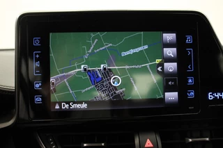 Toyota C-HR Toyota C-HR 1.8 Hybrid Dynamic Automaat - Navi, Camera, Clima - afbeelding nr 4