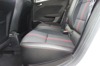 Renault Clio Renault Clio 1.0 TCe 90 Techno CarPlay|Camera|Cruise|Navi| - afbeelding nr 14