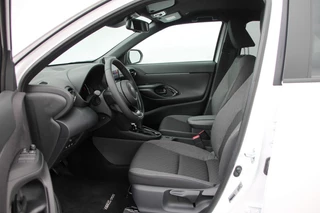 Toyota Yaris Cross Toyota Yaris Cross 1.5 Hybrid 130 Team Player - 93 pk **Carplay / Camera / ACC - afbeelding nr 6