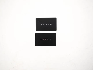 Tesla Model 3 Tesla Model 3 Long Range AWD 75 kWh [ 3-Fase ] (INCL-BTW) Aut. *PANO | AUTO-PILOT | LUXURY-LEATHER | KEYLESS | FULL-LED | MEMORY-PACK | SURROUND-VIEW | DAB | CARPLAY | DIGI-COCKPIT | LANE-ASSIST | COMFORT-SEATS | 19