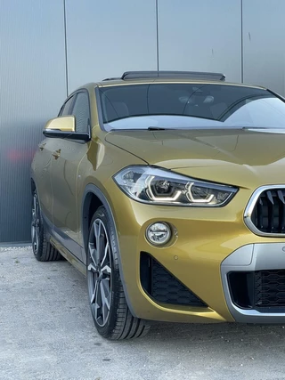 BMW X2 BMW X2 sDrive20i High Executive M Sport Pano HUD DAB Cam LED - afbeelding nr 31