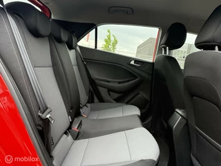 Hyundai i20 Hyundai i20 1.0 T-GDI Premium | CarPlay | Camera | Rijklaar - afbeelding nr 9