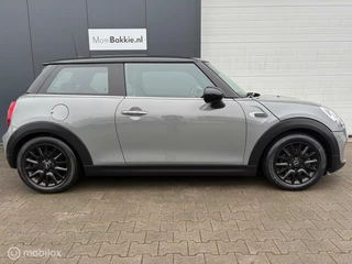 MINI Cooper Mini Cooper 1.5 First Born Trekhaak / Xenon / Harman / Navi - afbeelding nr 5