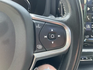 Volvo XC60 Volvo XC60 2.0 T8 Twin Engine AWD PHEV Pano Carplay Cam Led Voll.Onderhouden Plug-in! - afbeelding nr 30