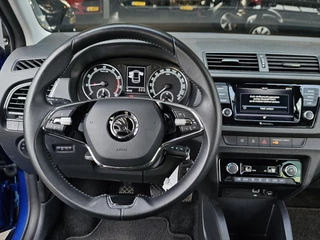 Škoda Fabia Škoda Fabia 1.0 TSI Ambition, Carplay! PDC! Nwe APK! Zondag Open! - afbeelding nr 2