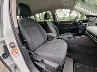 Volkswagen Golf Volkswagen Golf Variant 1.0 eTSI Life|Digi-dash|110PK|DSG|Automaat|Adaptiefcruise|Carplay| - afbeelding nr 6