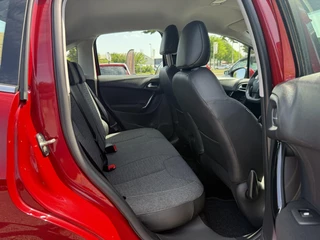 Citroën C3 Citroen C3 1.2 PureTech Collection Automaat,Navi,Clima,Cruise,Pdc,N.A.P,Weinig Km,Apk tot 01-2026 - afbeelding nr 8